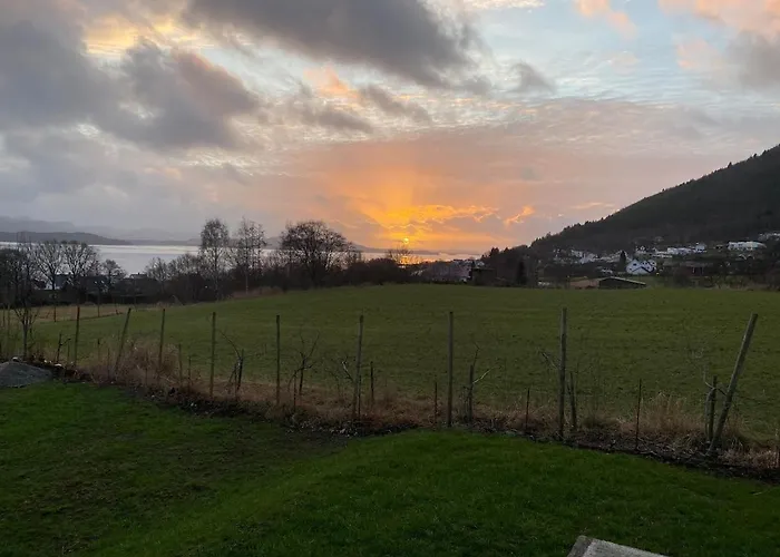 Hus I Appartement Jørpeland